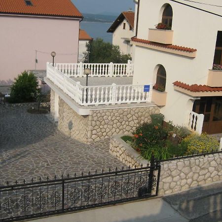Apartment Matej Crikvenica Exterior foto