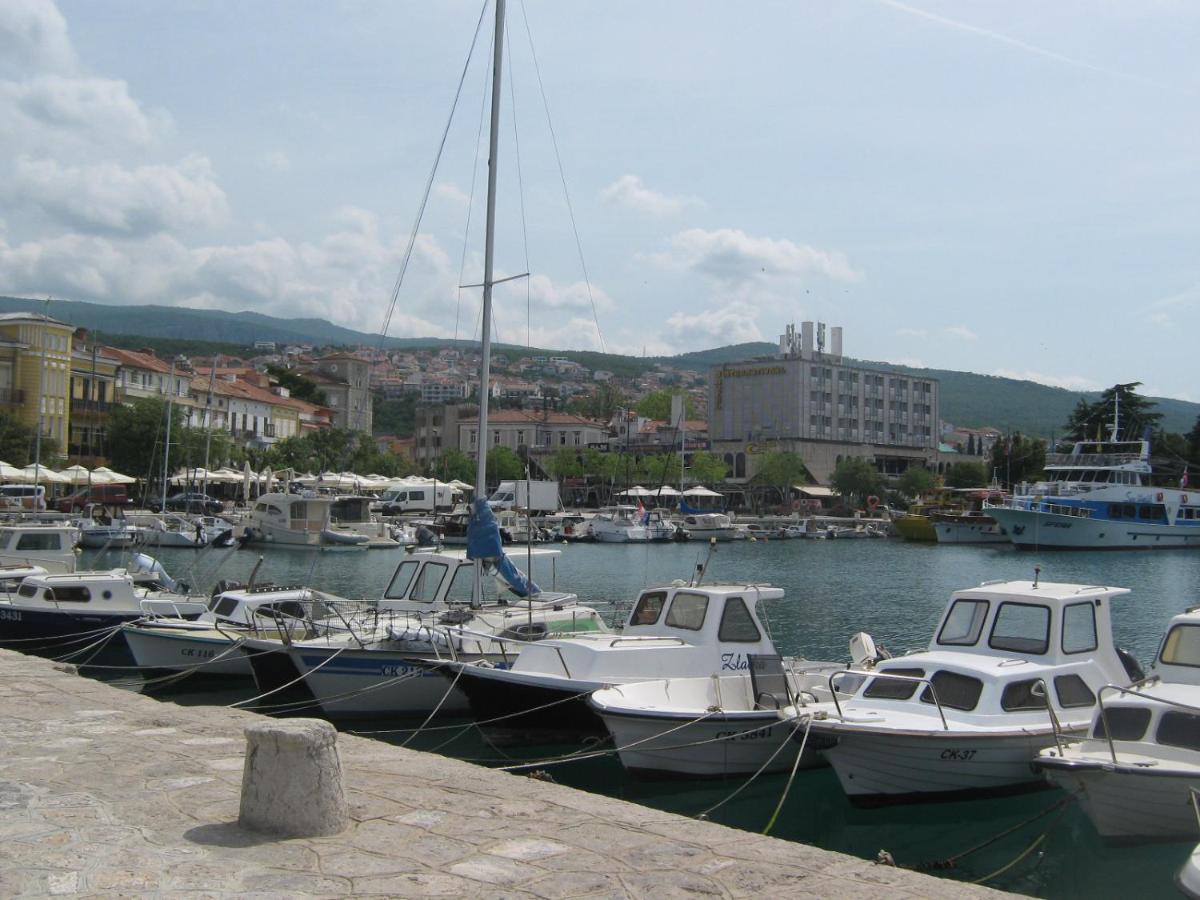 Apartment Matej Crikvenica Exterior foto