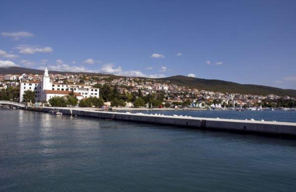 Apartment Matej Crikvenica Exterior foto